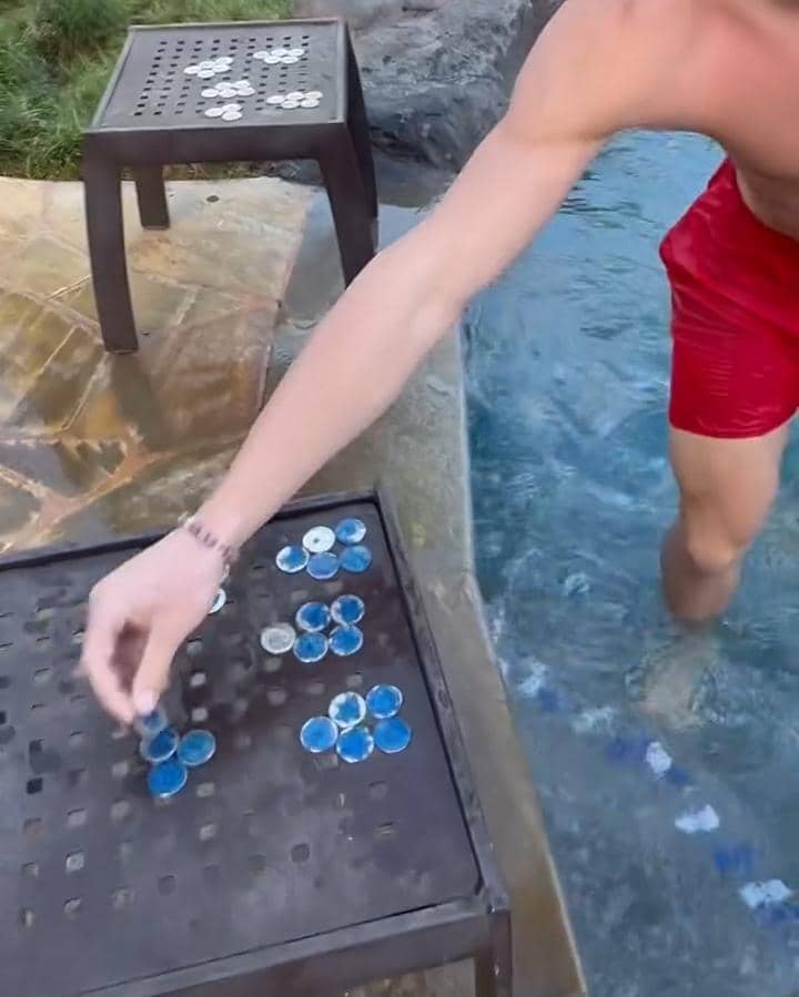 Instagram.com/vintagevsvogue